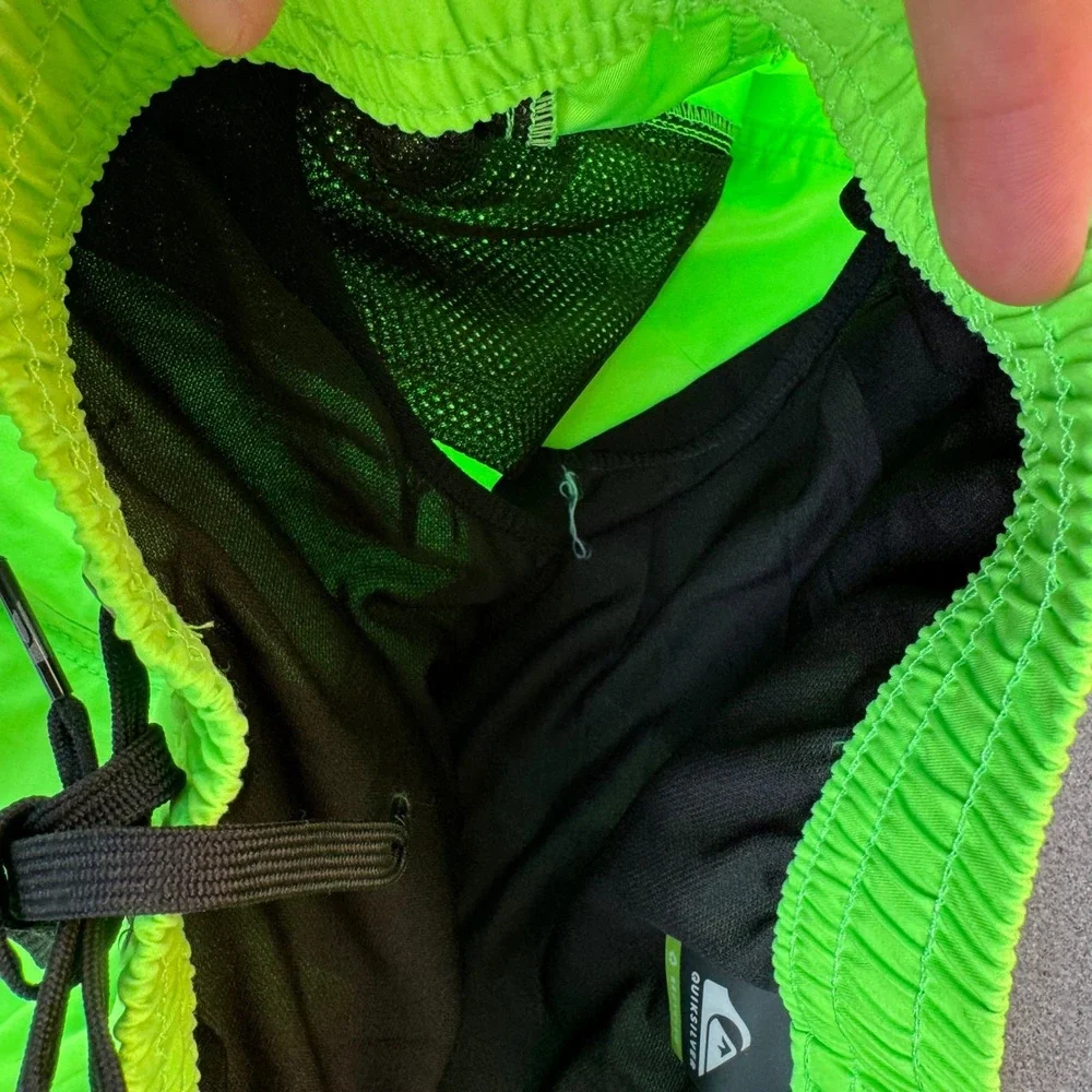 Quiksilver Everyday Volley 17 Neon Lime Green Swim Trunks Mens S EQYJV03532